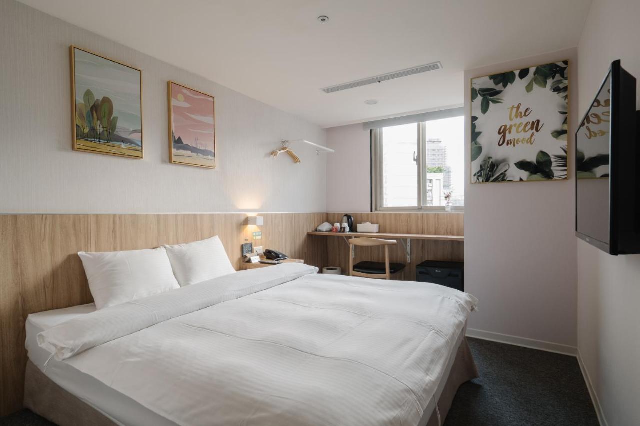Hotel Attic Тайбей Екстер'єр фото