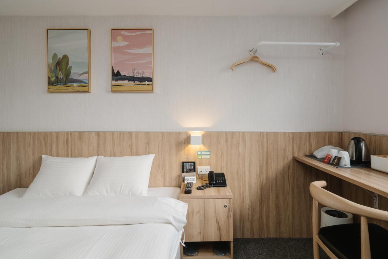 Hotel Attic Тайбей Екстер'єр фото